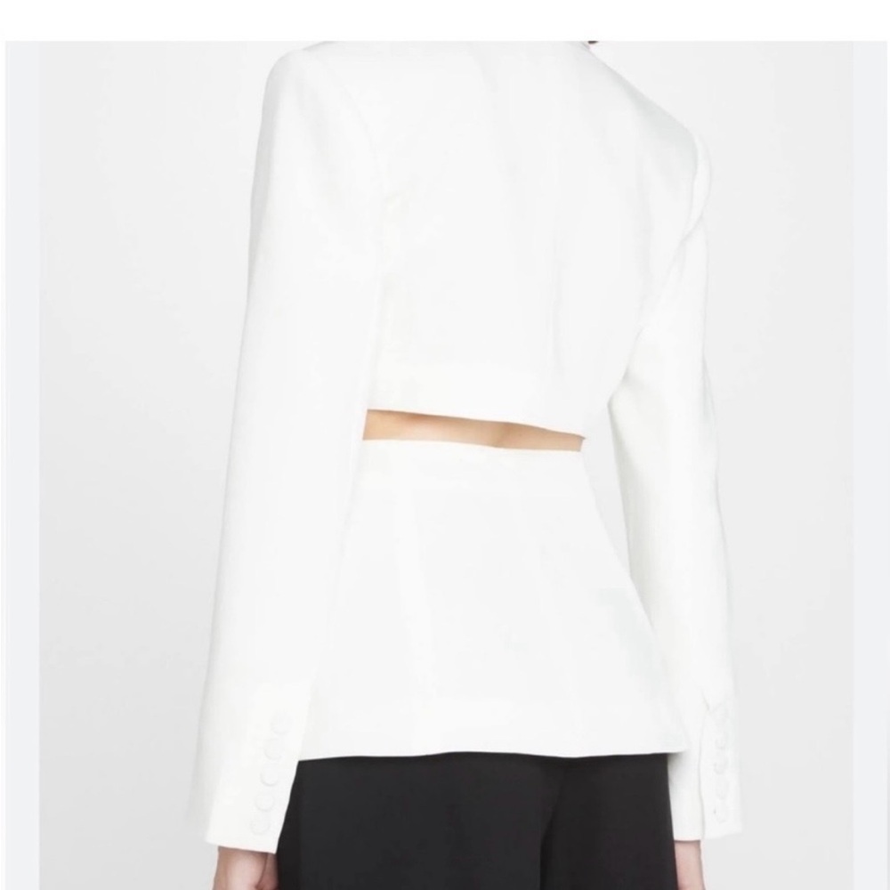 Cinq à Sept White Ivory Blazer with Cutout Design - Picture 3 of 8